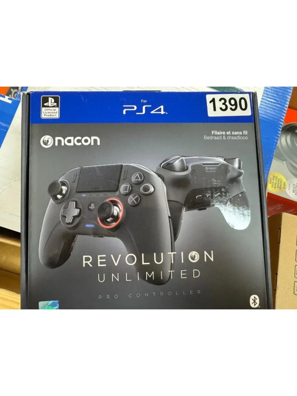 Nacon Revolution Unlimited Pro Controller For PS4 & PC Bluetooth Wired/Wireless